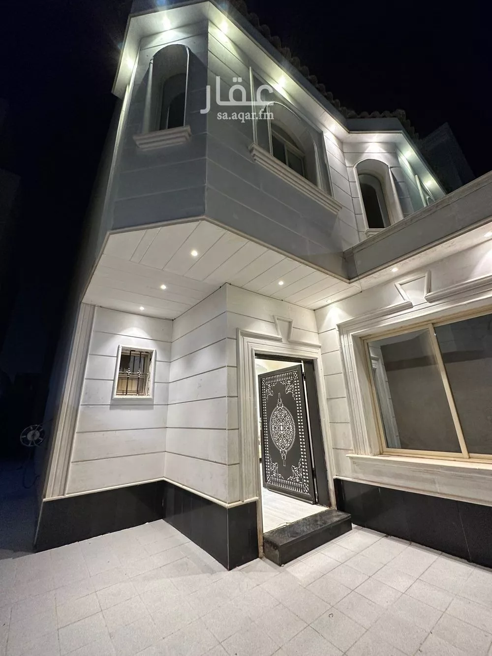 شقة 8 غرف في المونسية 3