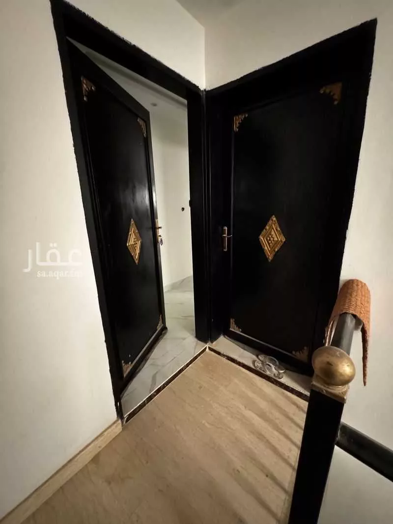 3 bedroom floor in Al Munsiyah 2