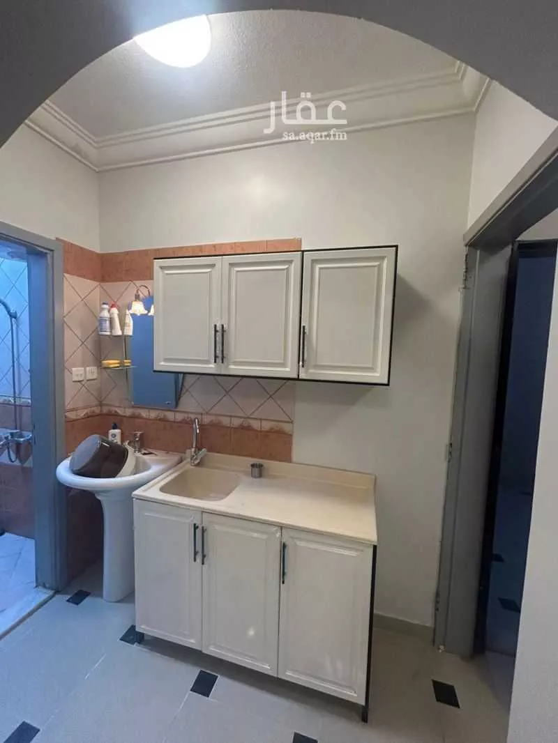 شقة 2 غرف في ظهرة لبن 1