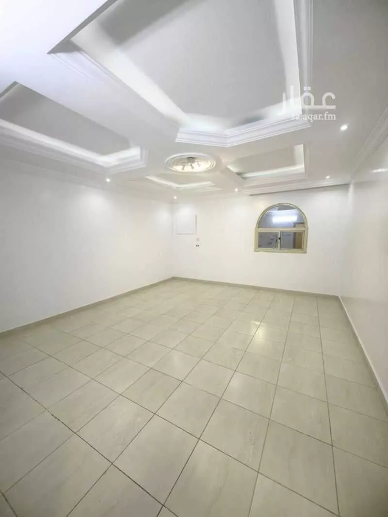 شقة 4 غرف في المروة 4