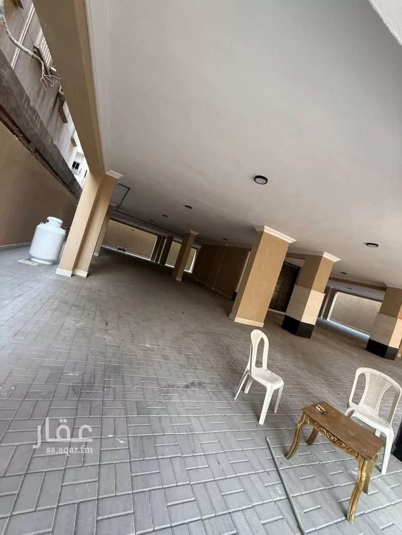 3 bedroom apartment in Mishrifah, Jeddah 4