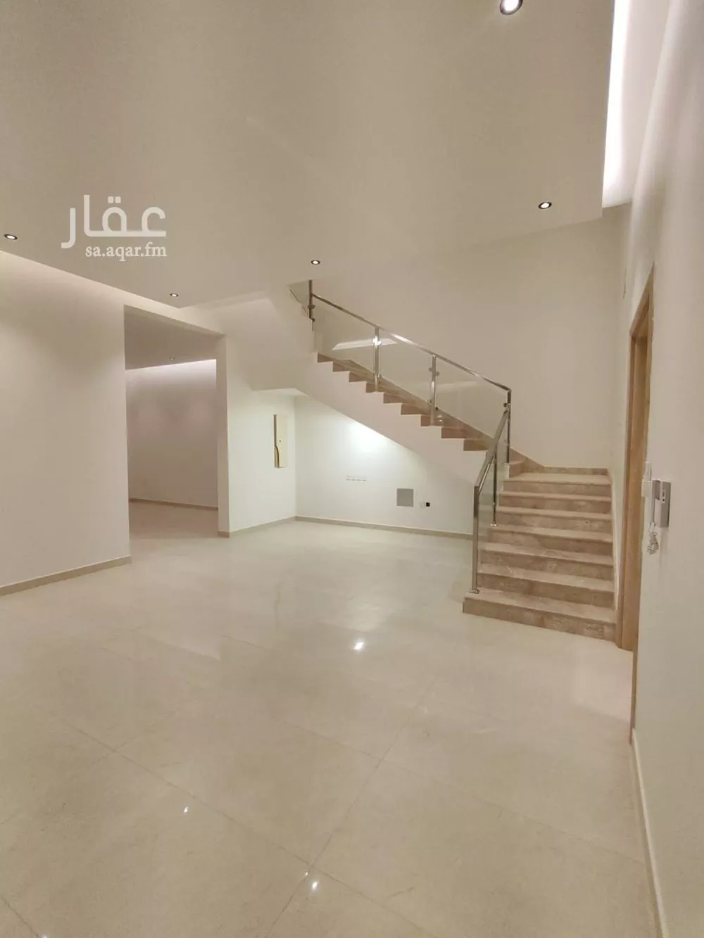 5 bedroom villa in Irqah, Riyadh 11