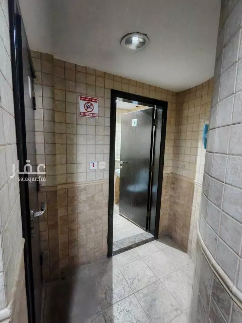 3 bedroom office in Al Malaz, Riyadh 5