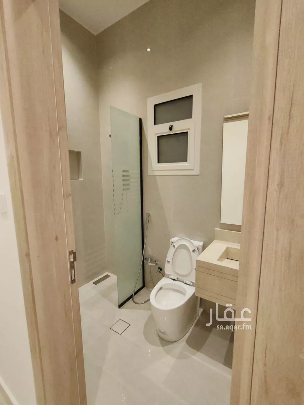 5 bedroom villa in Irqah, Riyadh 16