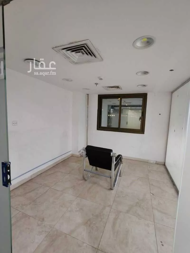 3 bedroom office in Al Malaz, Riyadh 7