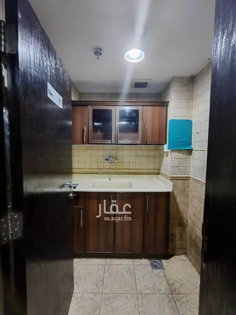 3 bedroom office in Al Malaz, Riyadh 15