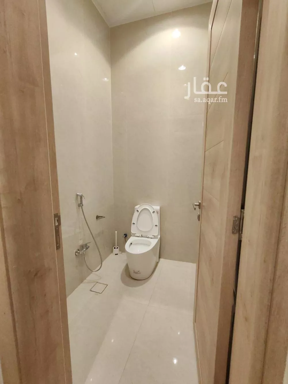 5 bedroom villa in Irqah, Riyadh 8