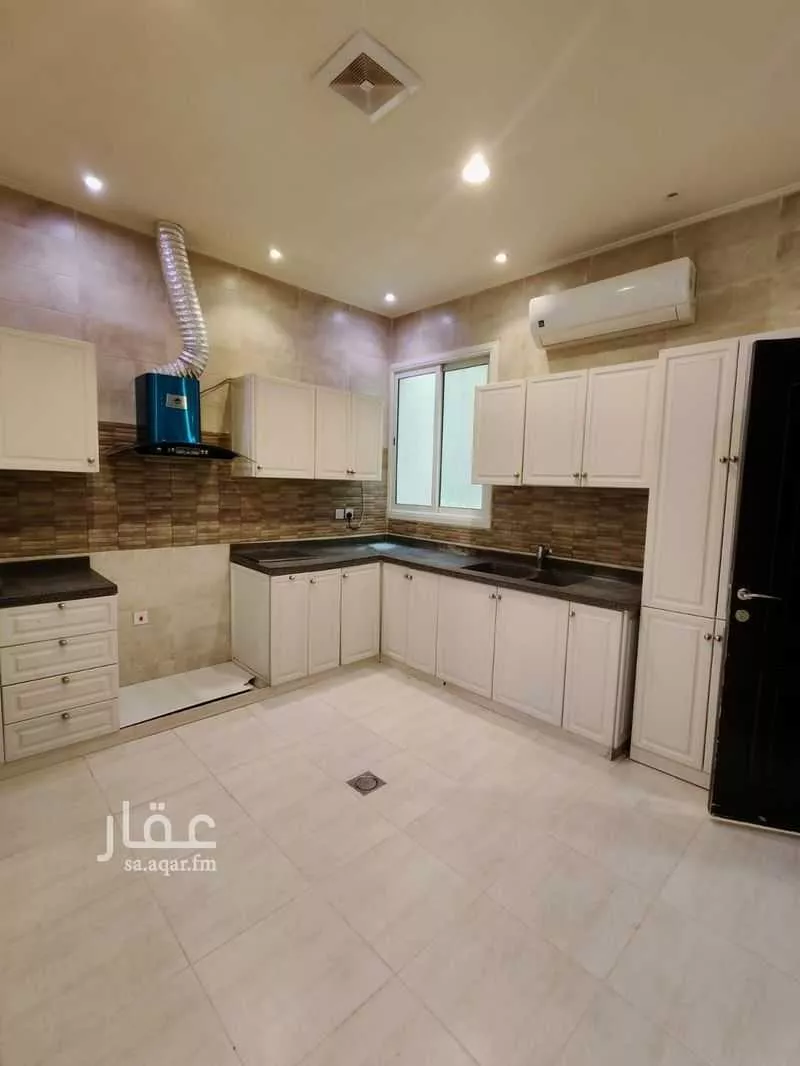 دور 3 غرف في الملز 4