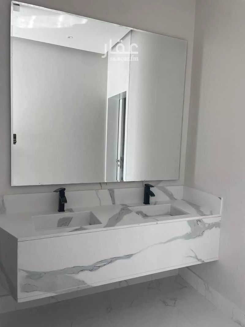 فيلا 6 غرف في الشعلة 5