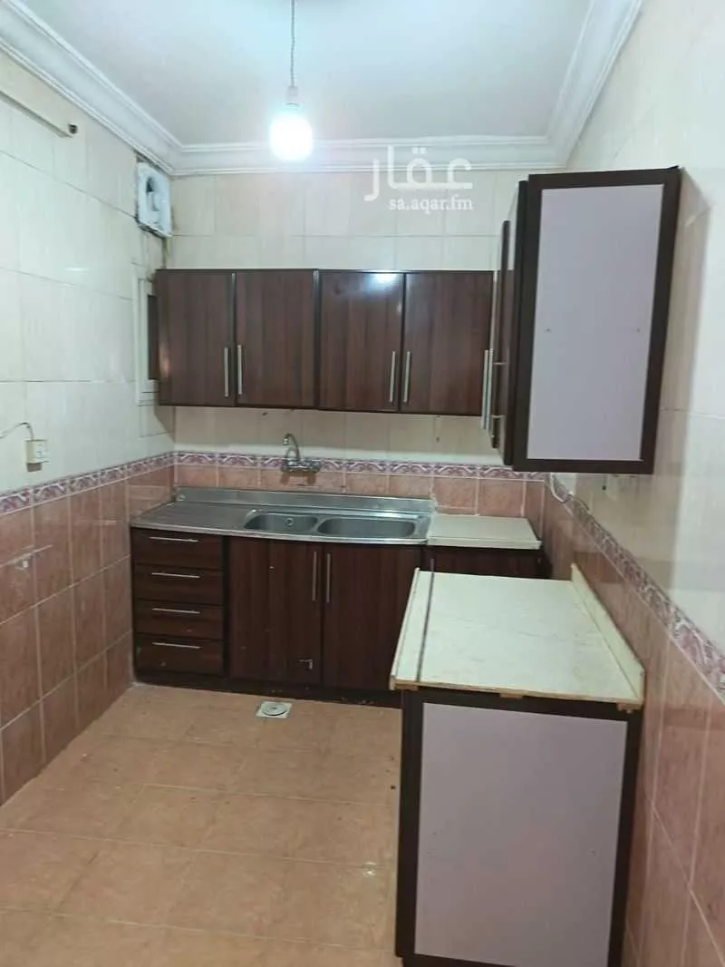 3 bedroom building in Al Bawadi, Jeddah 9