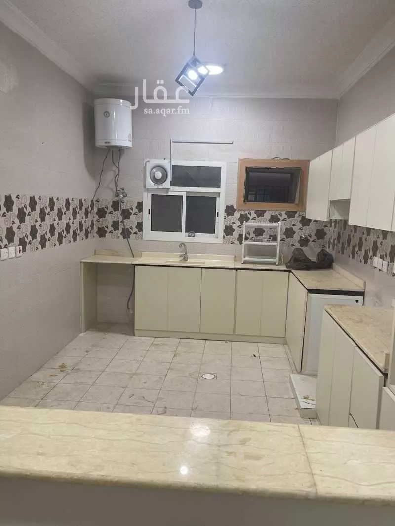 3 bedroom floor in Ad Dar Al Baida 4