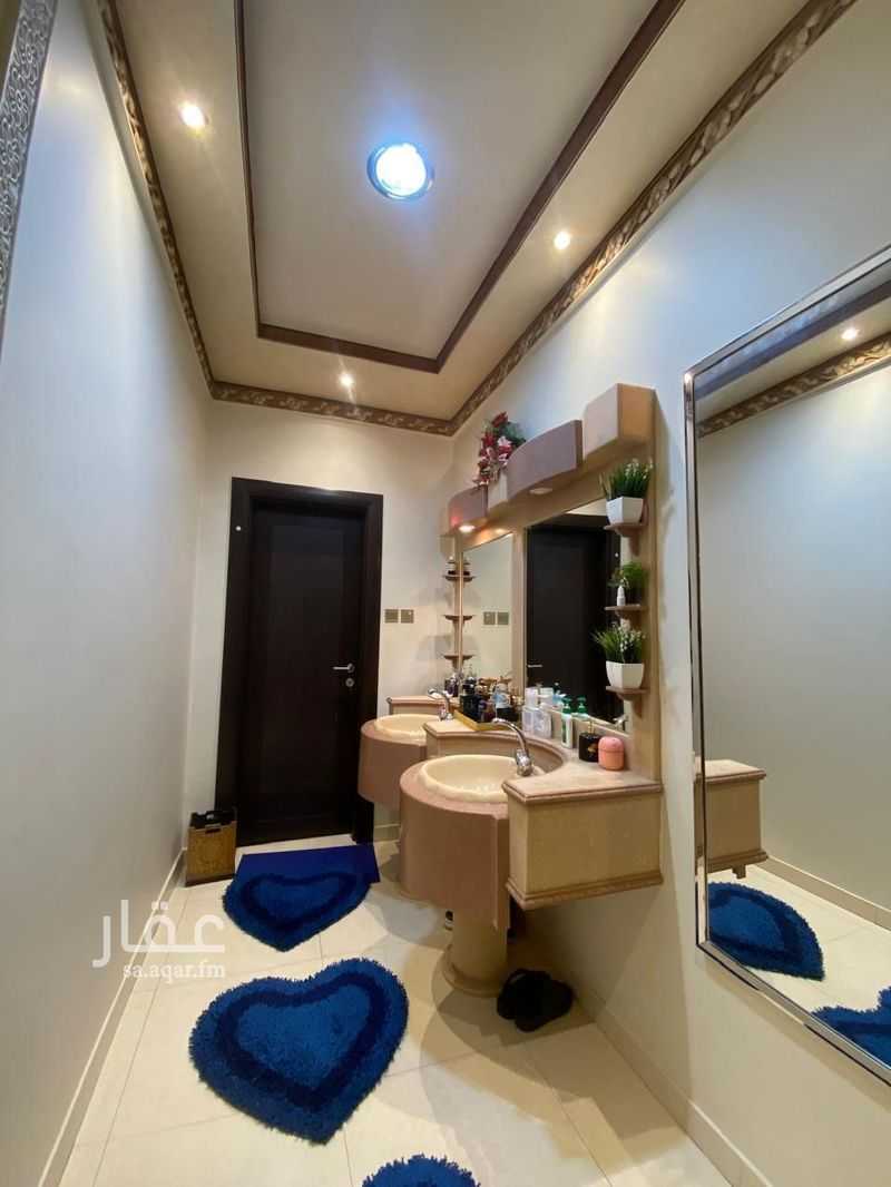 4 bedroom villa in Ishbiliyah, Riyadh 11