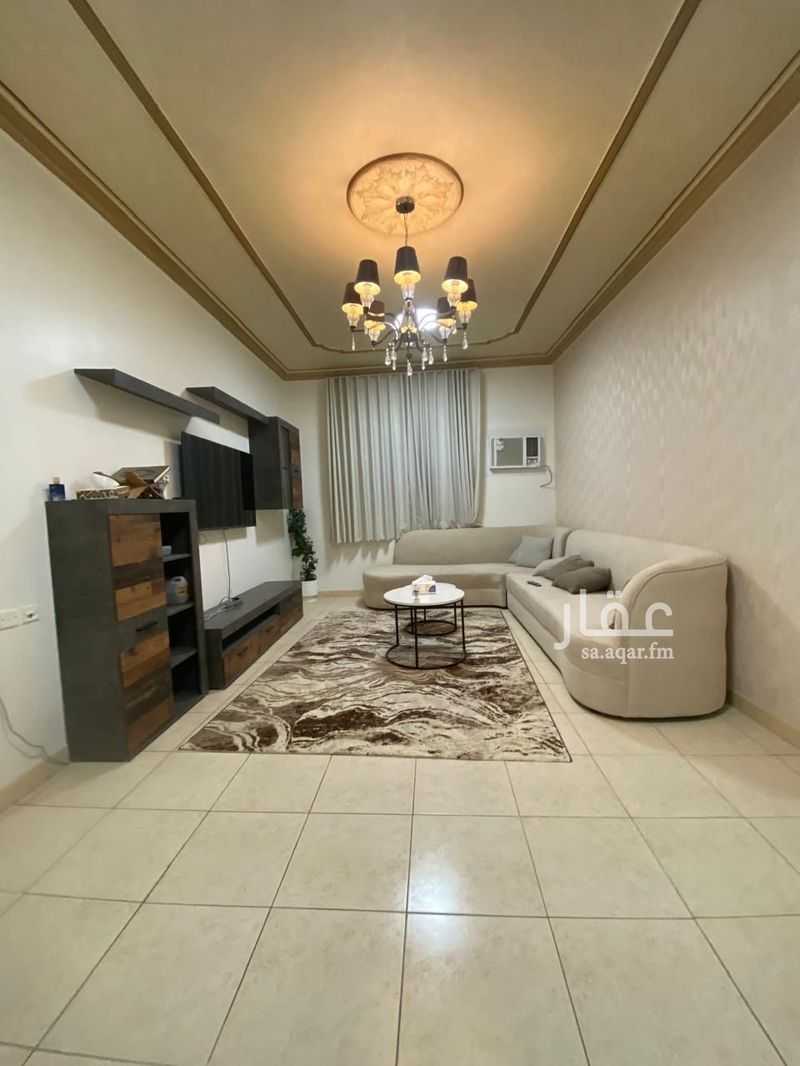 4 bedroom villa in Ishbiliyah, Riyadh 16