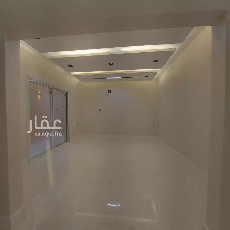 4 bedroom villa in Ishbiliyah, Riyadh 10