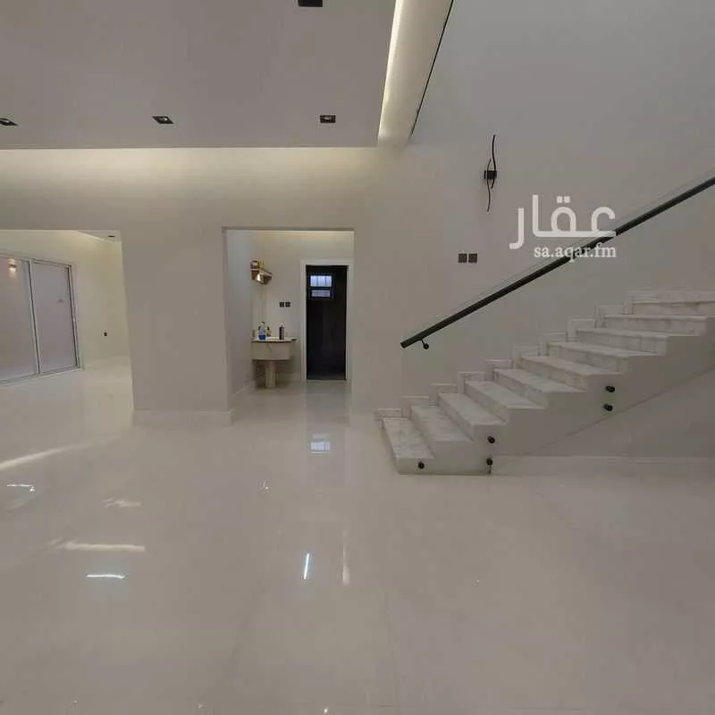 4 bedroom villa in Ishbiliyah, Riyadh 12