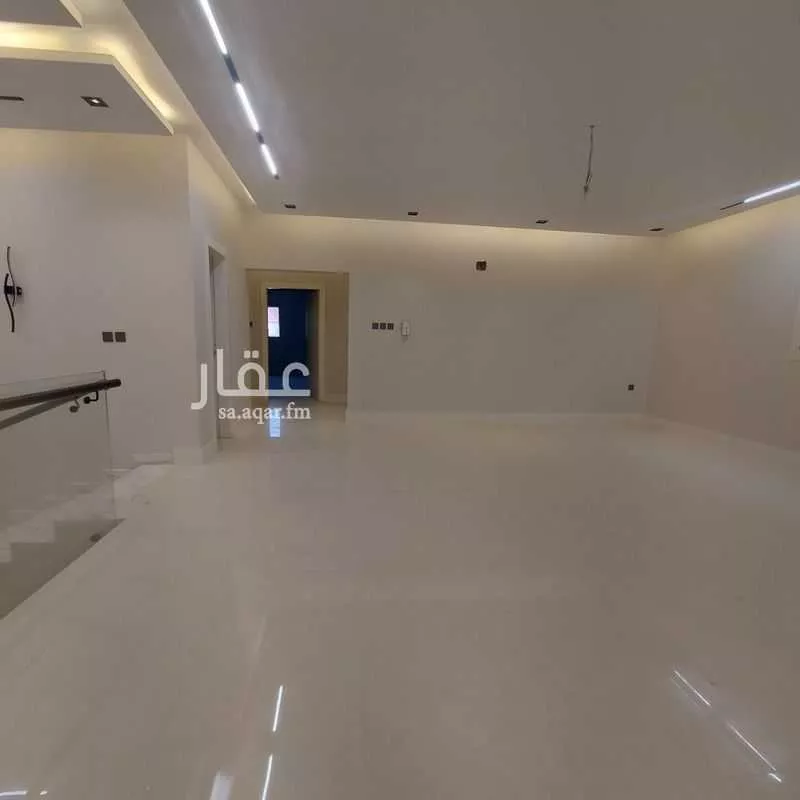 4 bedroom villa in Ishbiliyah, Riyadh 4