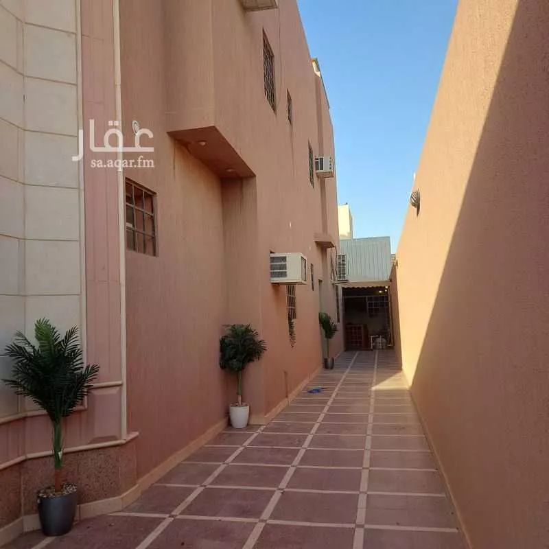 فيلا 6 غرف في اشبيلية 2