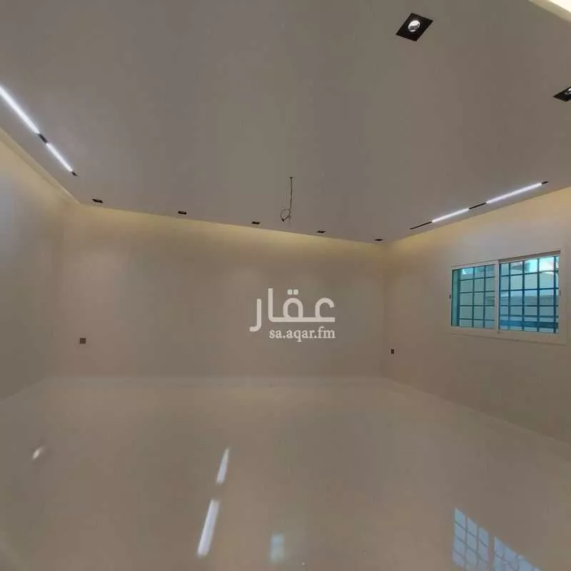 4 bedroom villa in Ishbiliyah, Riyadh 9