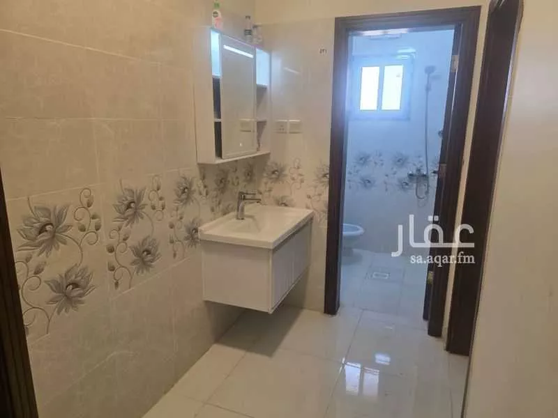 شقة 3 غرف في بطحاء قريش 3