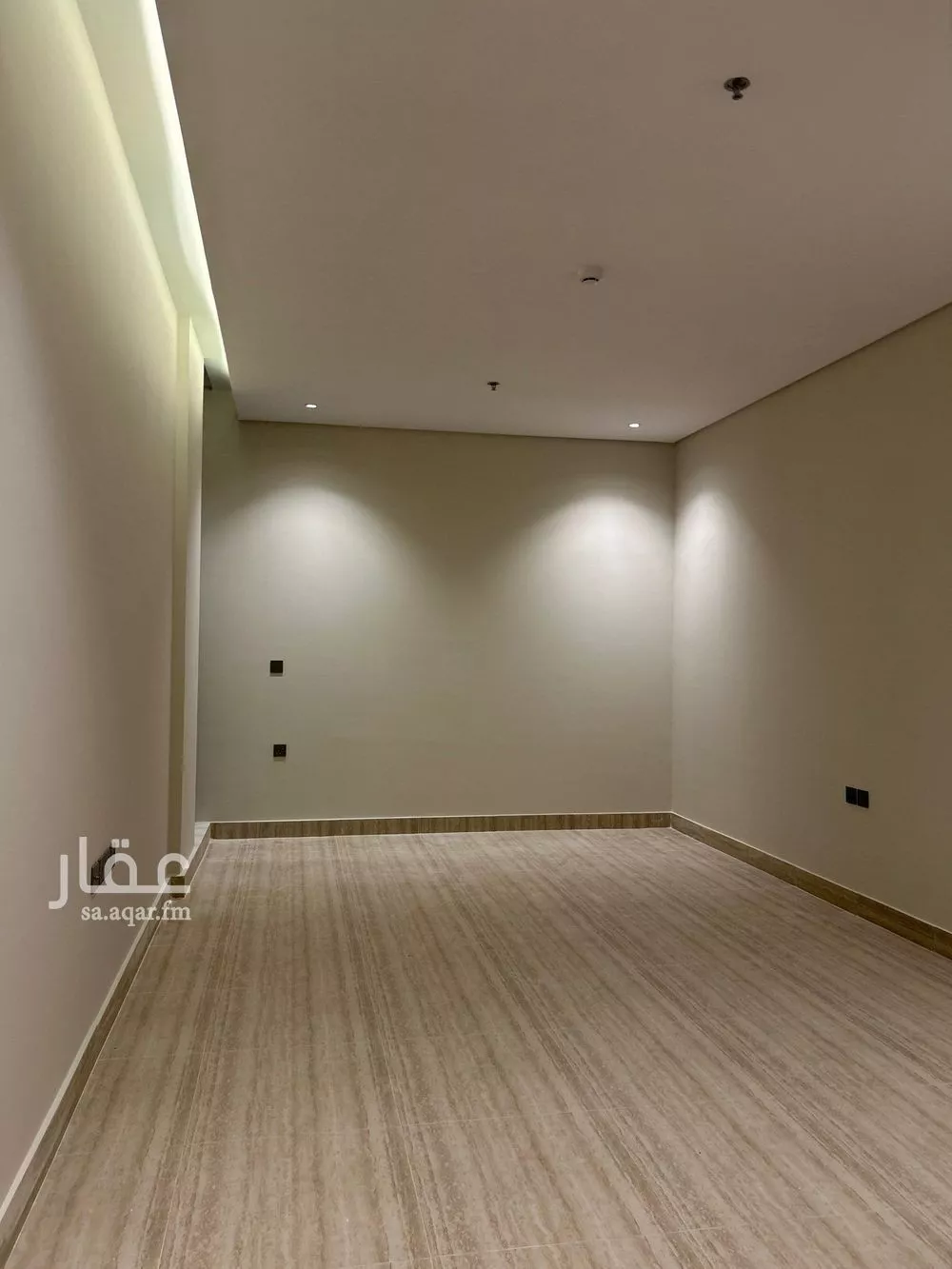 2 bedroom apartment in As Saif 4