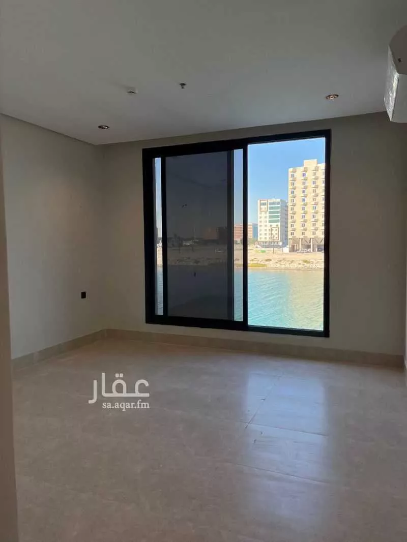 شقة 5 غرف في الخور 5