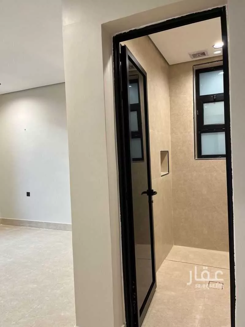 5 bedroom apartment in Al Hamra 4