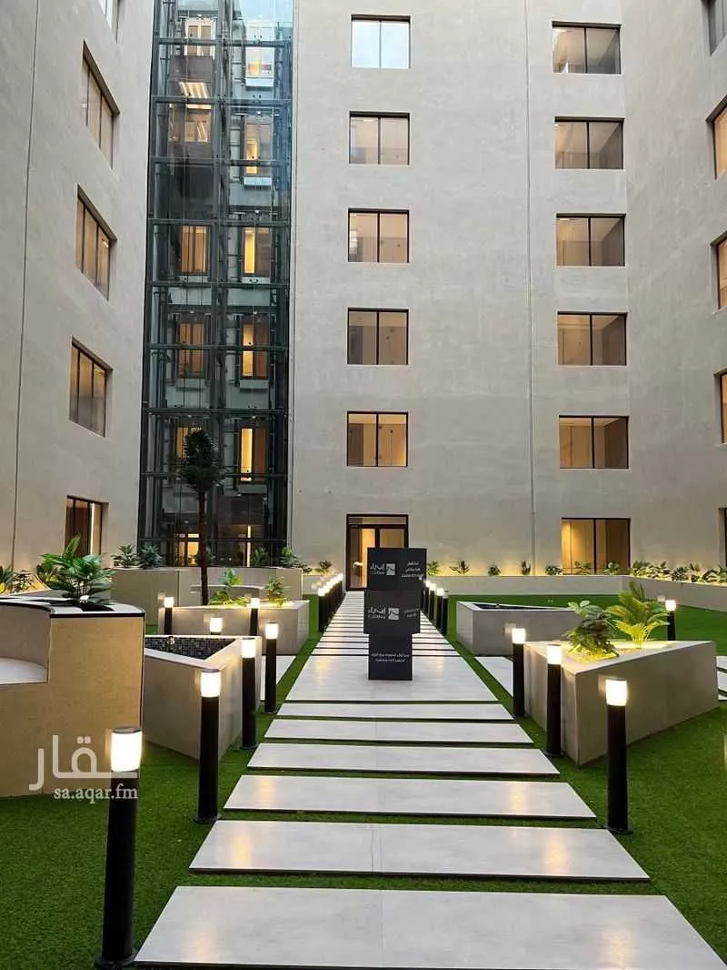 شقة 5 غرف في الخور 4