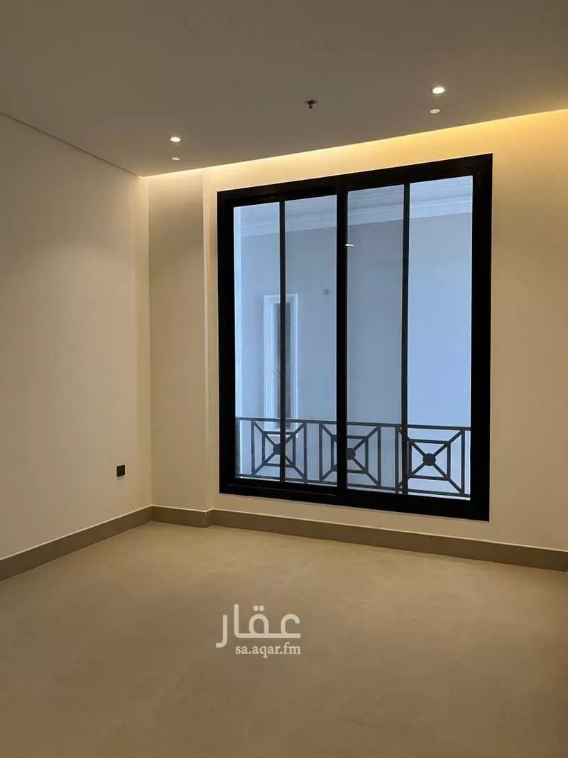 4 bedroom apartment in Al Hizam Al Thahabi 4