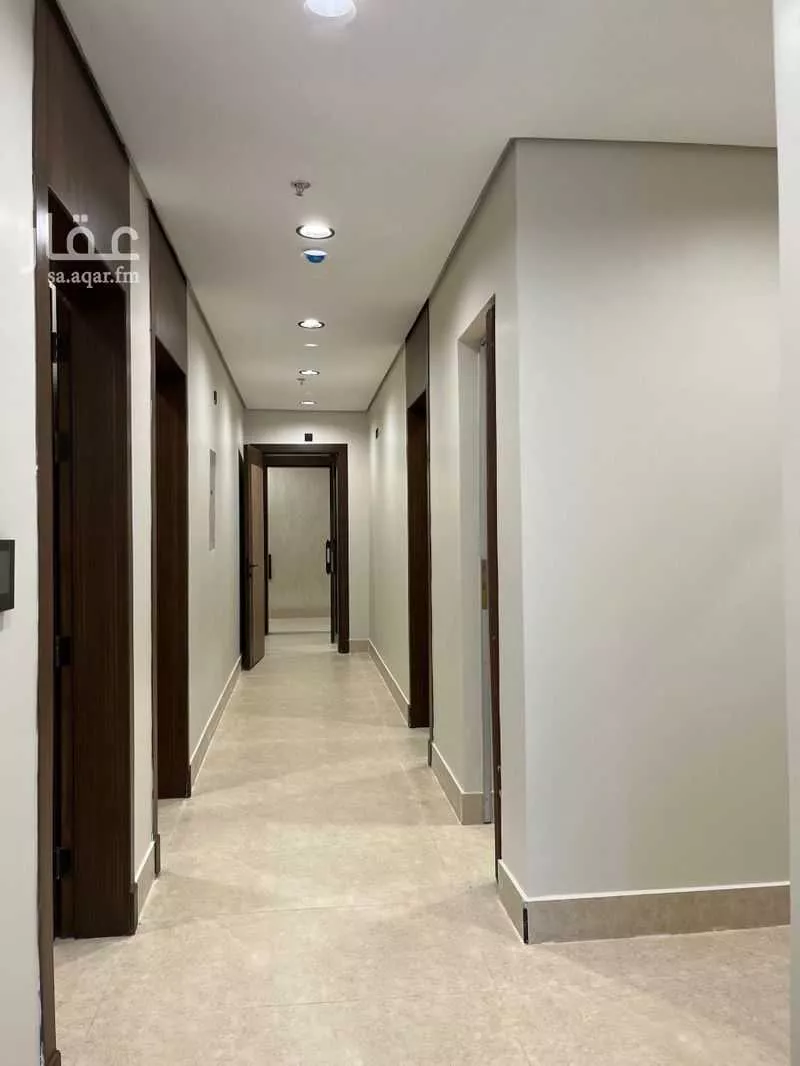 5 bedroom apartment in Al Hamra 5