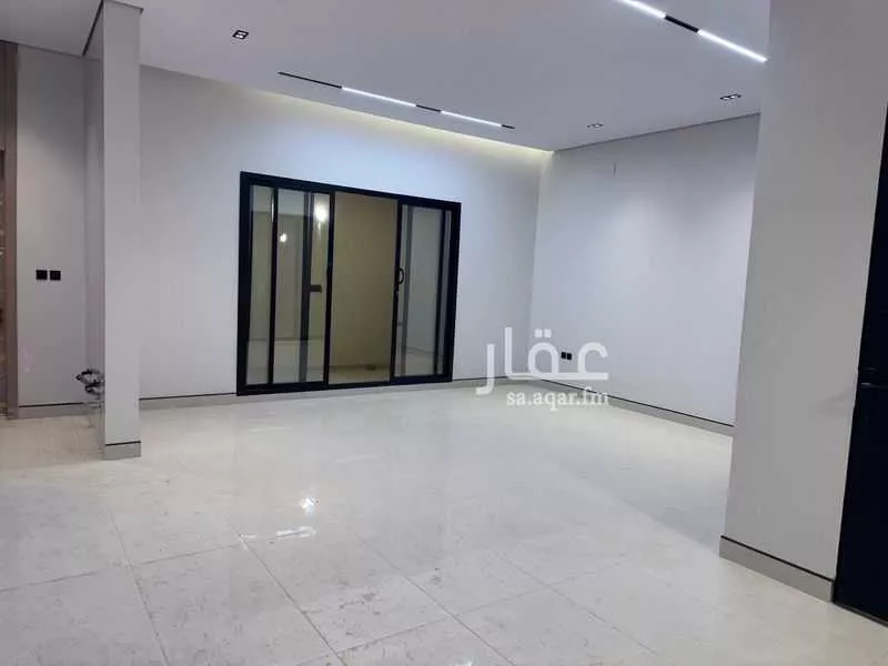 6 bedroom villa in Al Janadriyah 2