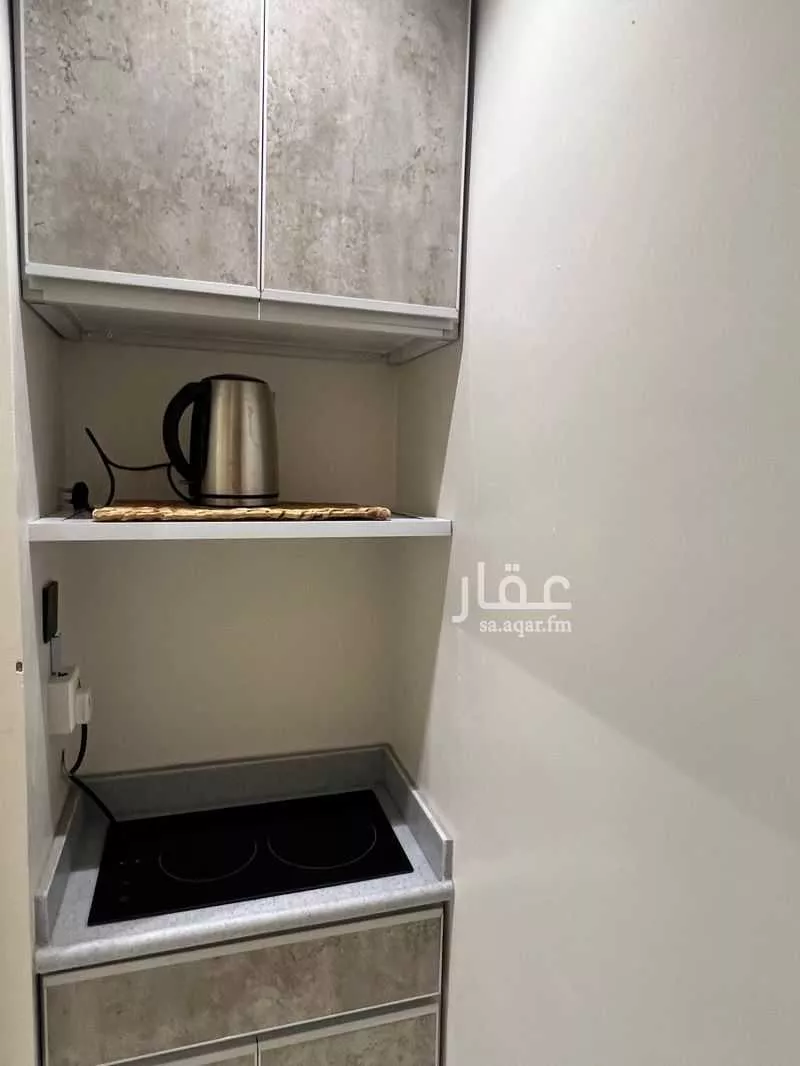 شقة 1 غرف في الثقبة 4