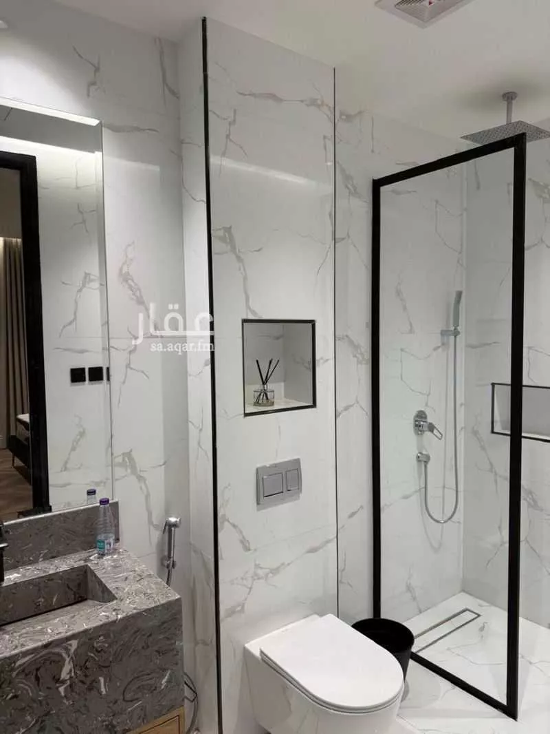 شقة 3 غرف في الحمرا 4