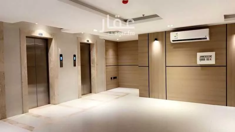 شقة 3 غرف في السيف 4