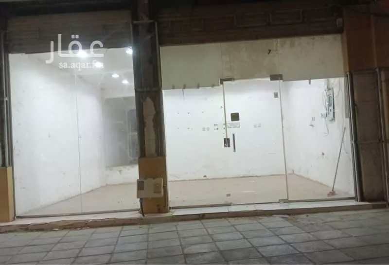 40 sqm shop in Al Usayfreen 3