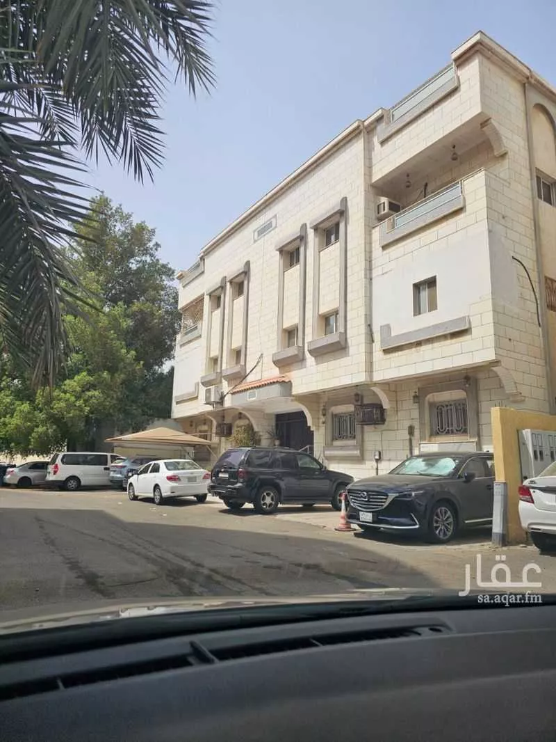 عمارة 551 م² في الفيصلية