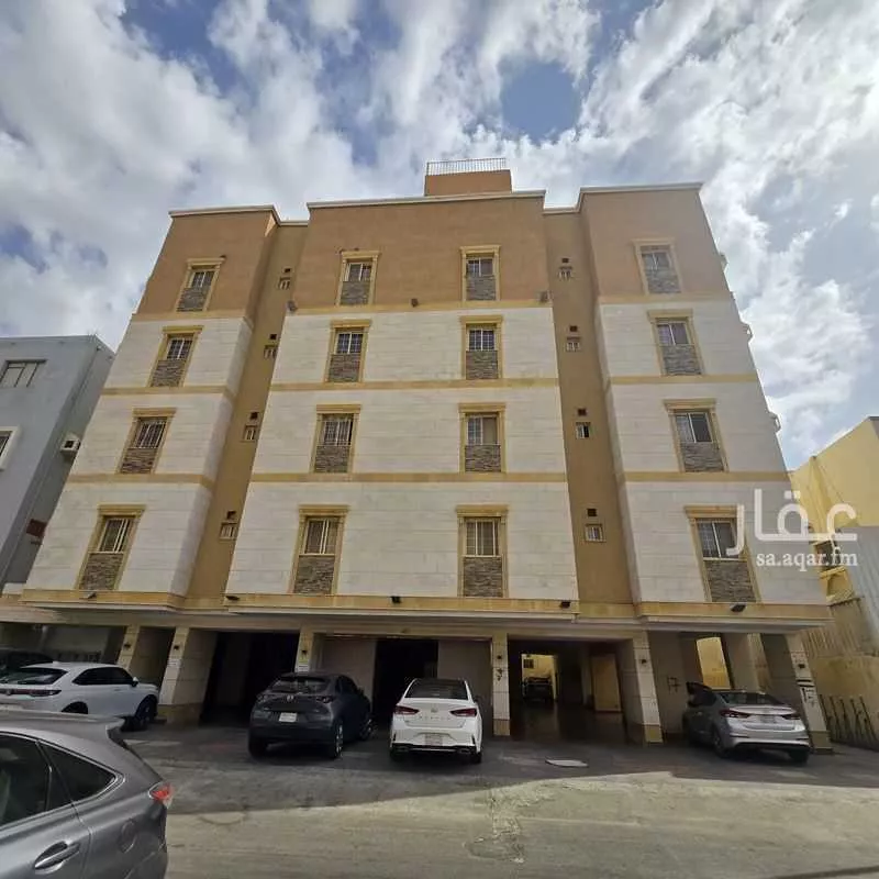 3 bedroom apartment in Al Nuzhah, Jeddah 6