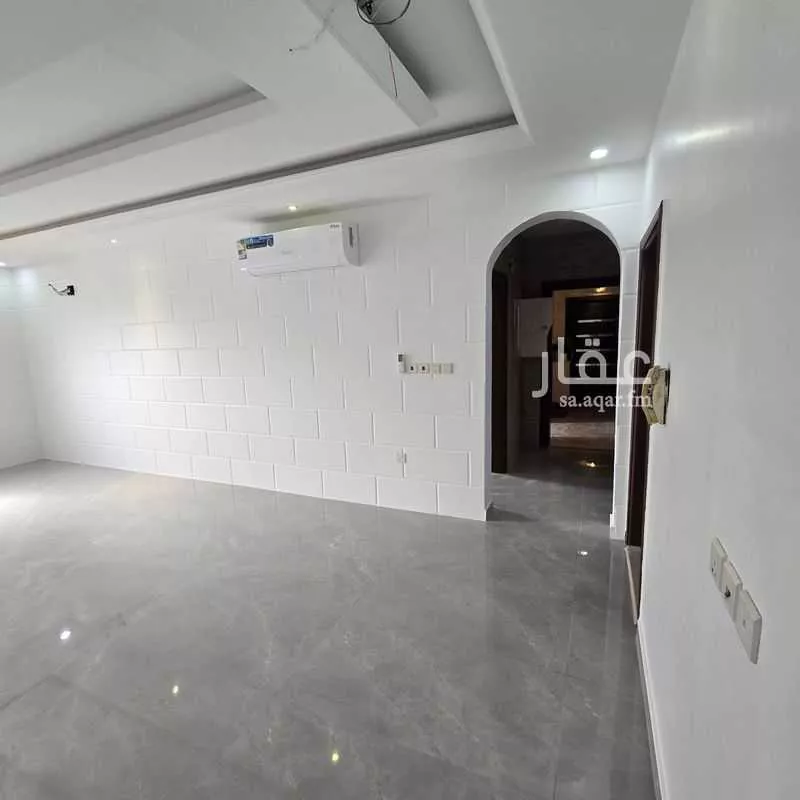 3 bedroom apartment in Al Nuzhah, Jeddah 5