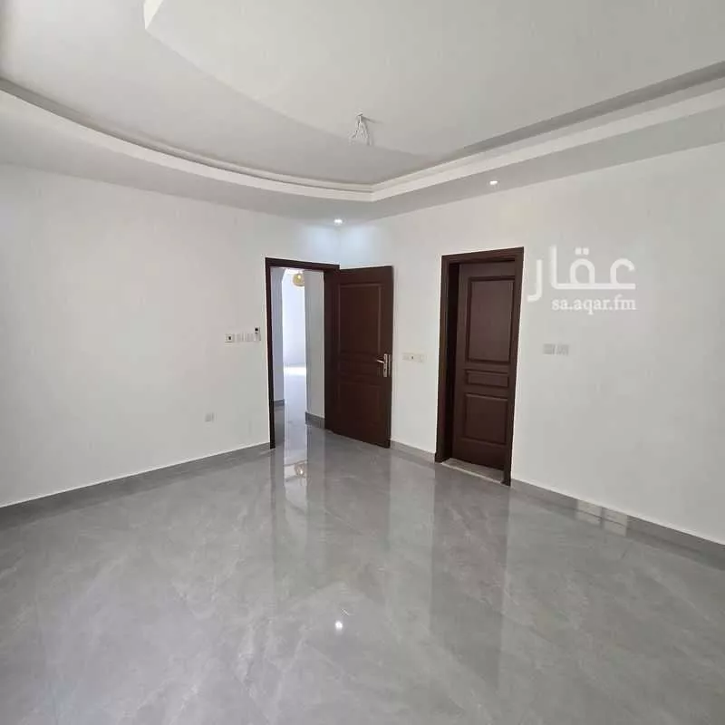 3 bedroom apartment in Al Nuzhah, Jeddah 10