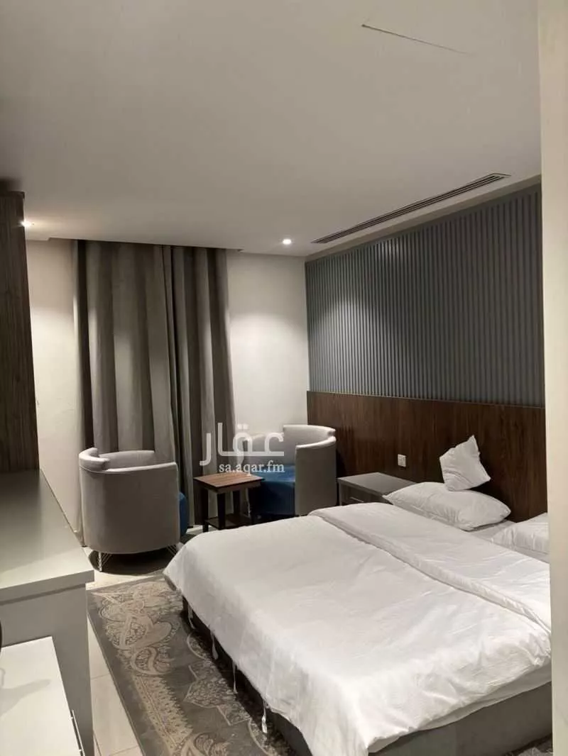 شقة 1 غرف في النخيل 5