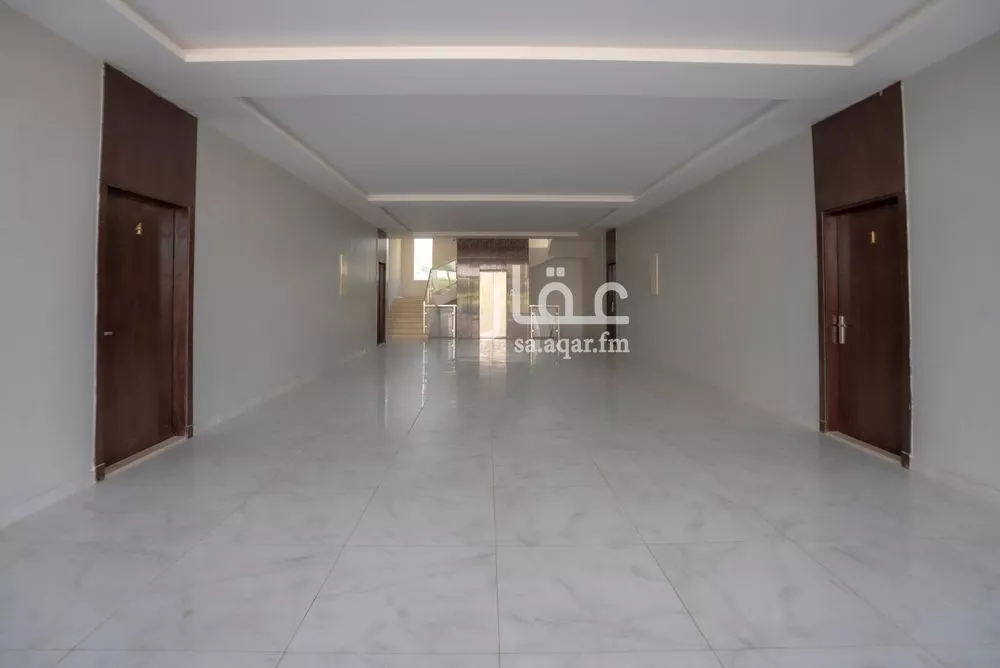 شقة 1 غرف في النخيل 2