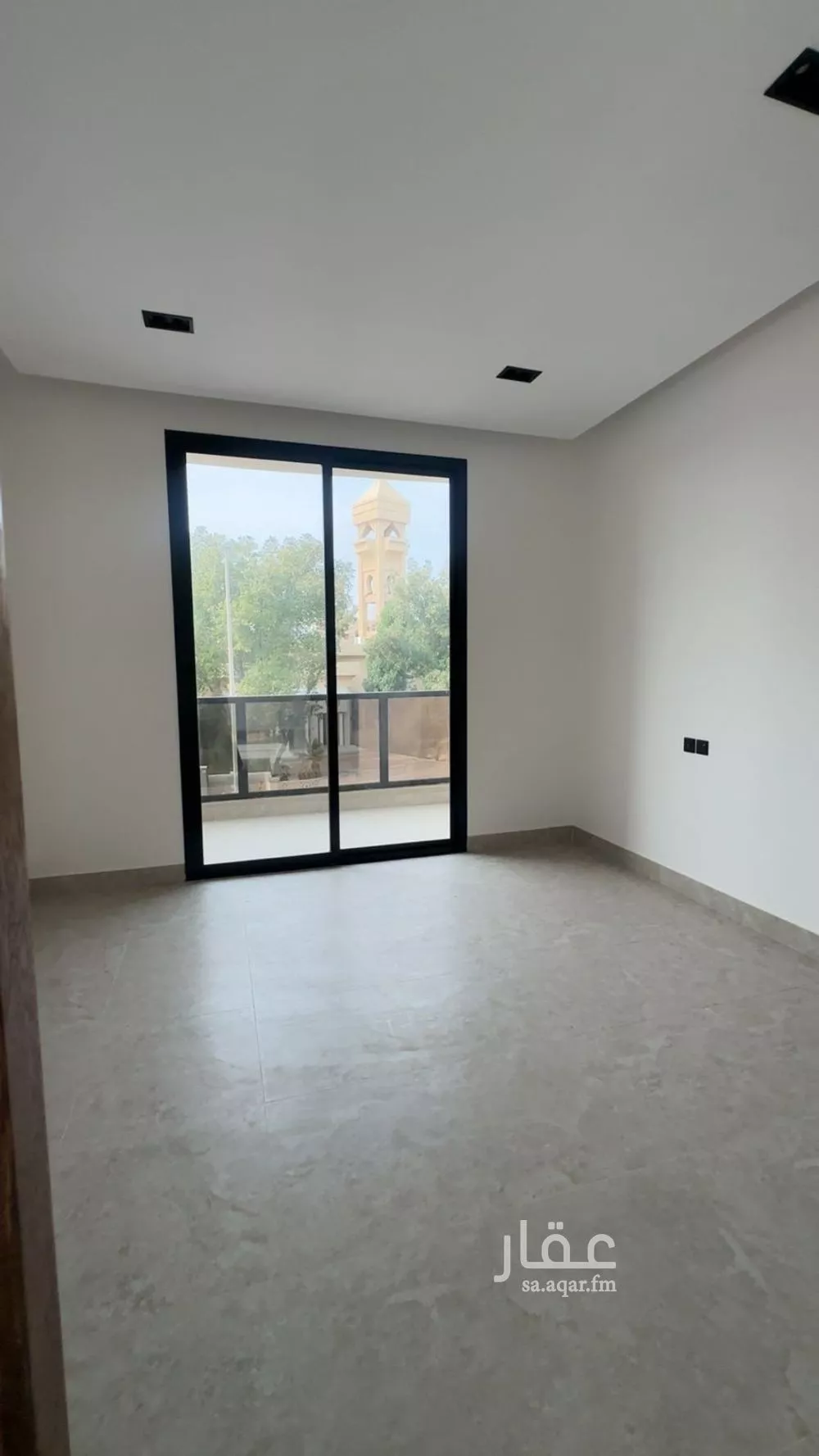 شقة 6 غرف في الامير محمد بن سعود 3