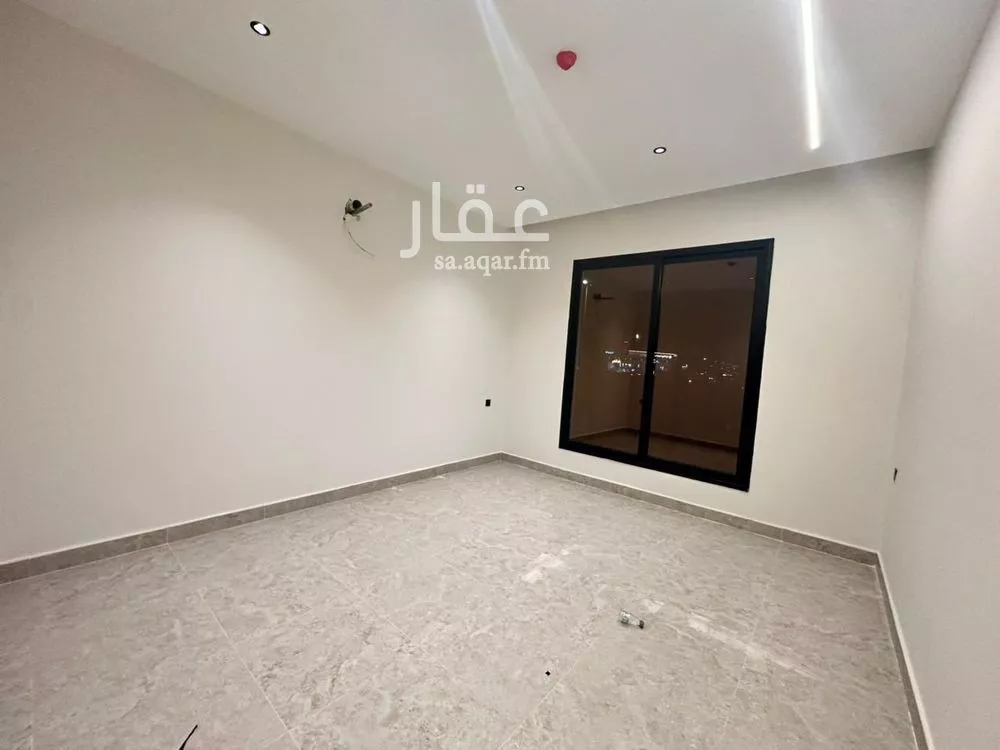 دور 4 غرف في الروضة 4