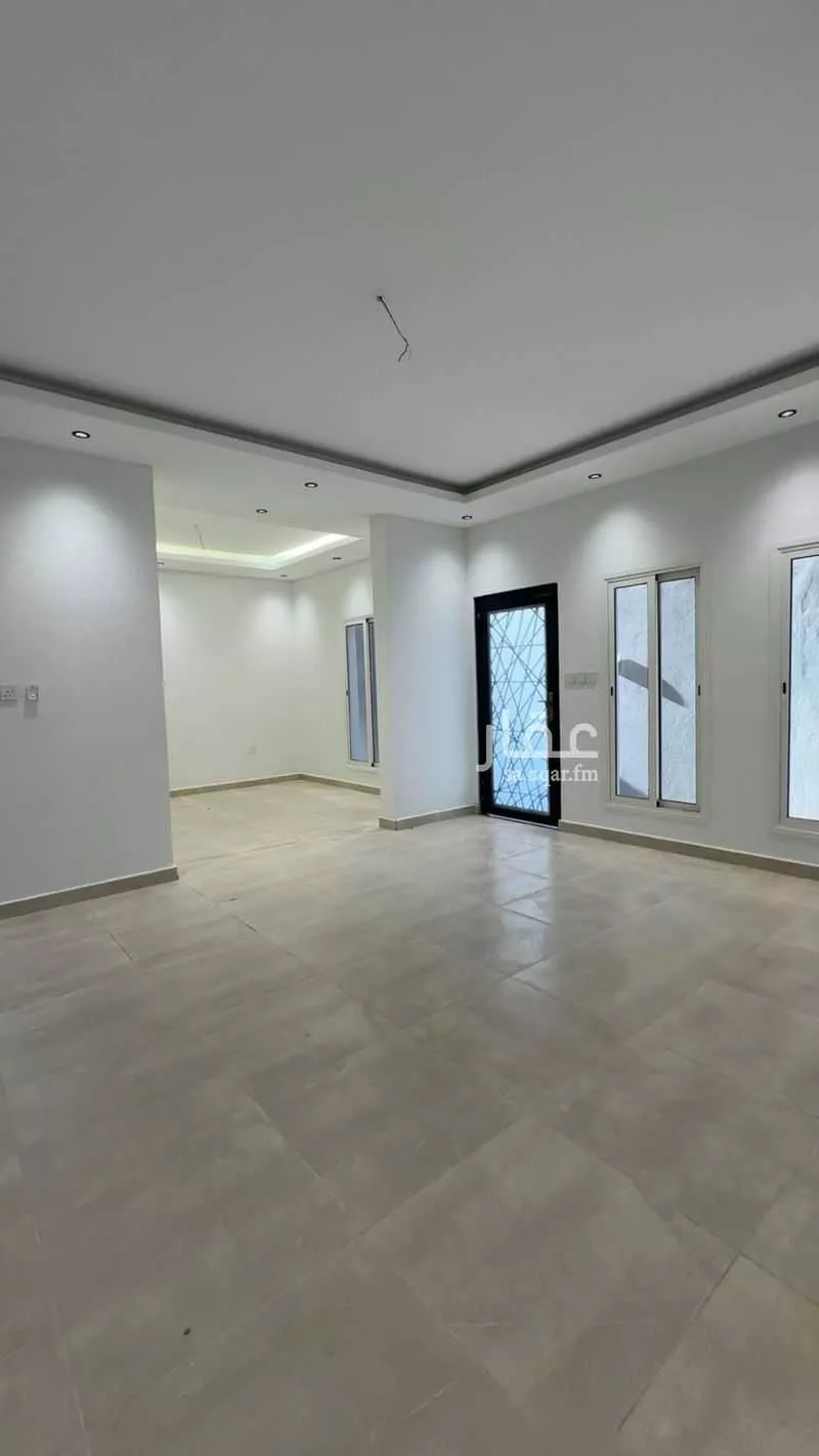4 bedroom apartment in Hajar, Eastern Province 9