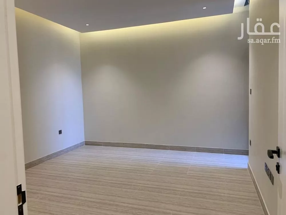 شقة 3 غرف في الحمرا 3