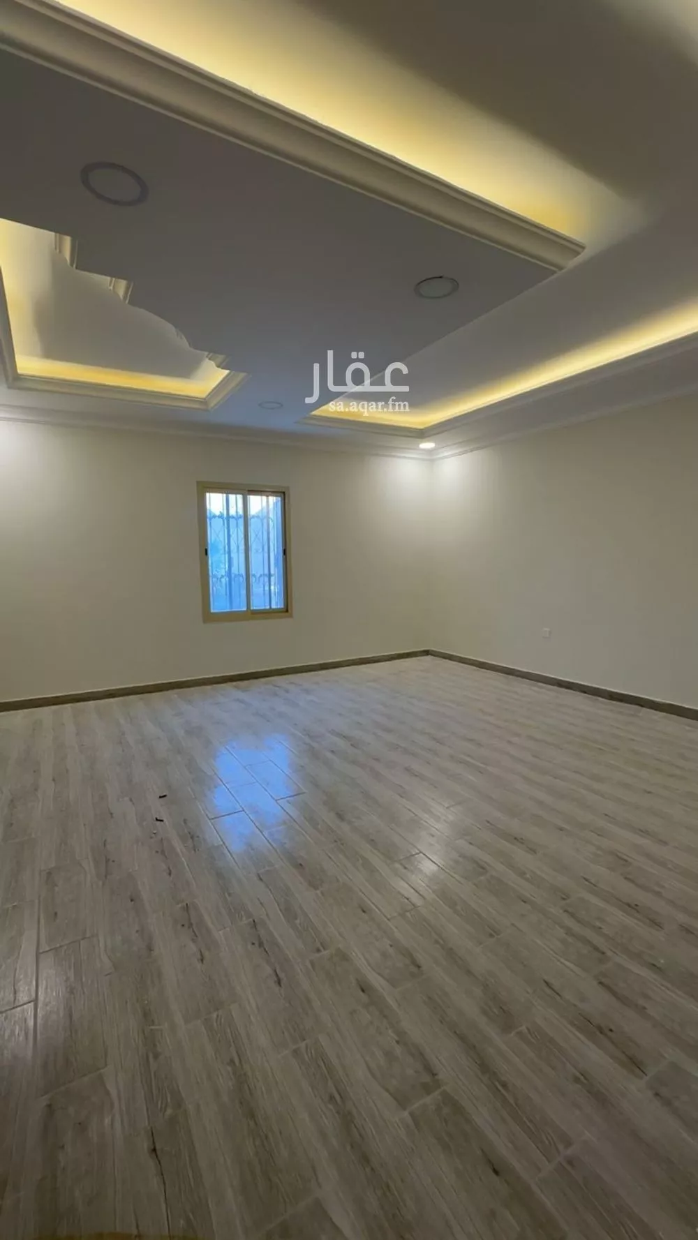 شقة 7 غرف في الندى 5