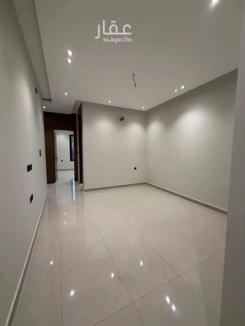 3 bedroom apartment in Al Wurud, Jeddah 7