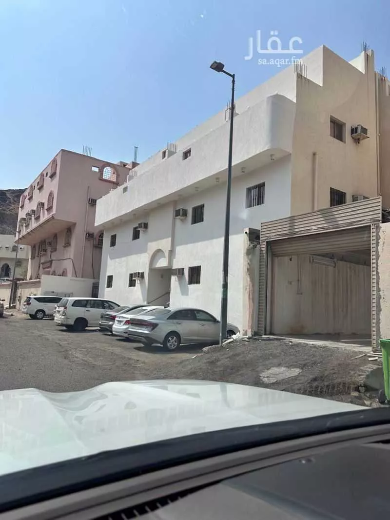 عمارة 750 م² في العدل 1