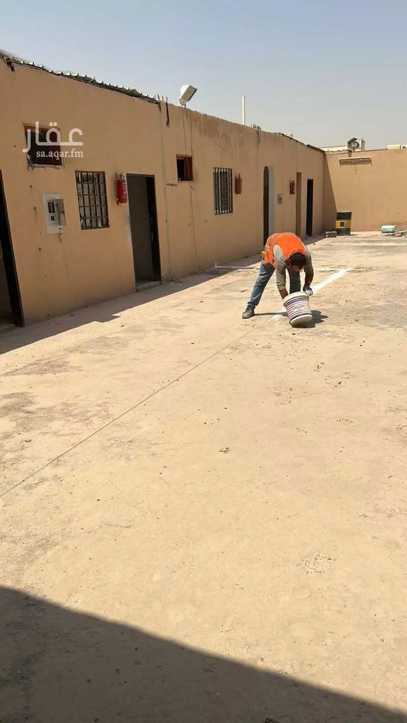 أرض 625 م² في عكاظ 4