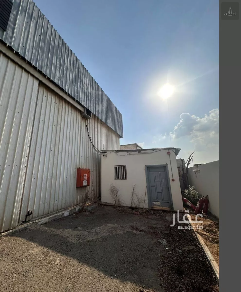 3 bedroom warehouse in King Fahd, Makkah 4