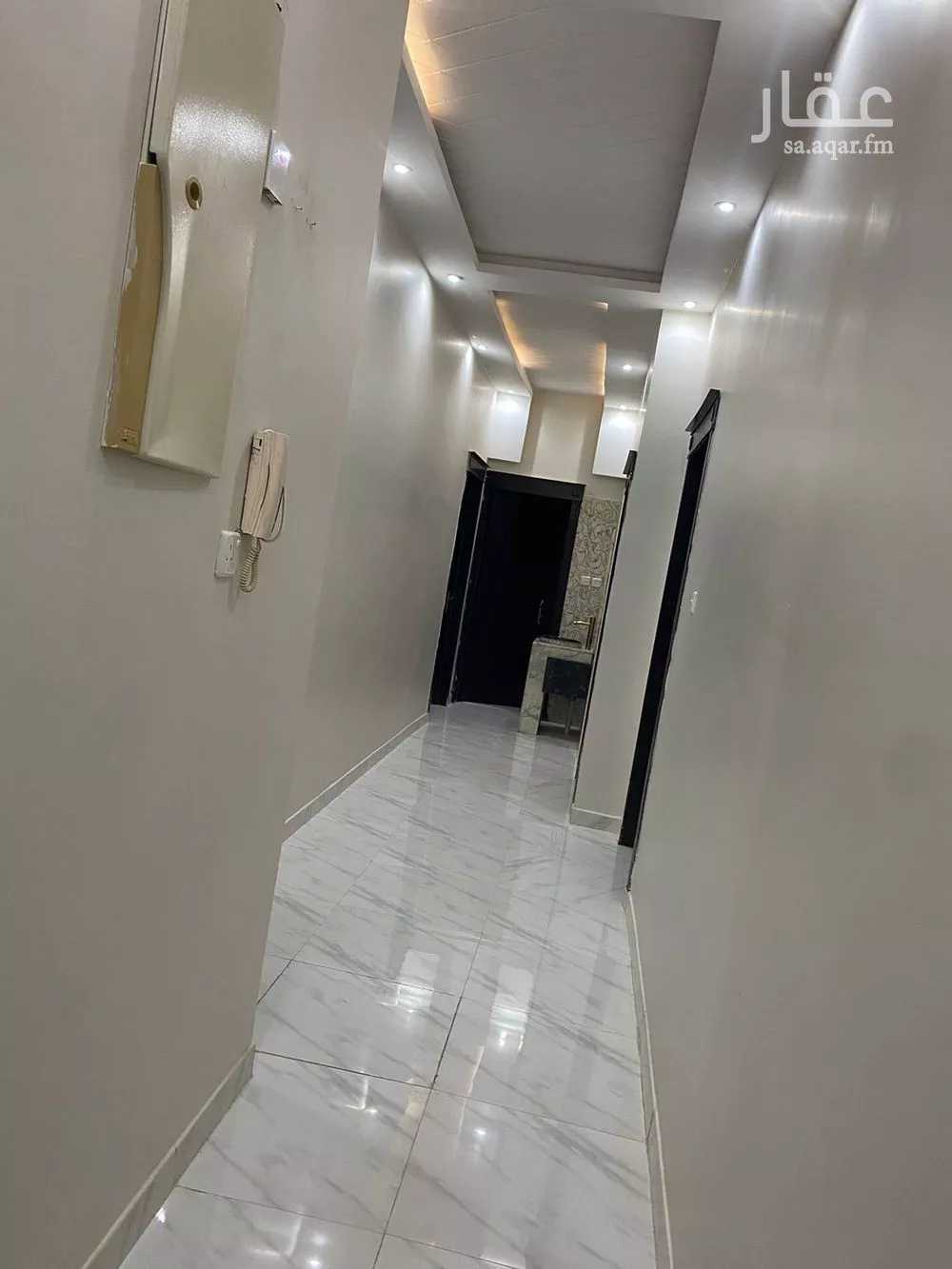 3 bedroom floor in Al Janadriyah 3